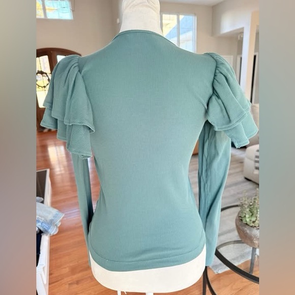 Zara Ribbed Ruffle Sleeve Long Top - Picture 3 of 6